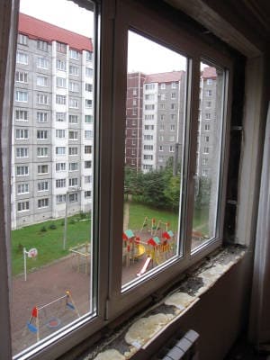 пластиковое окно без подоконника